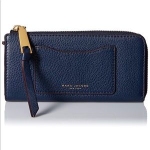 Marc Jacobs wallet
